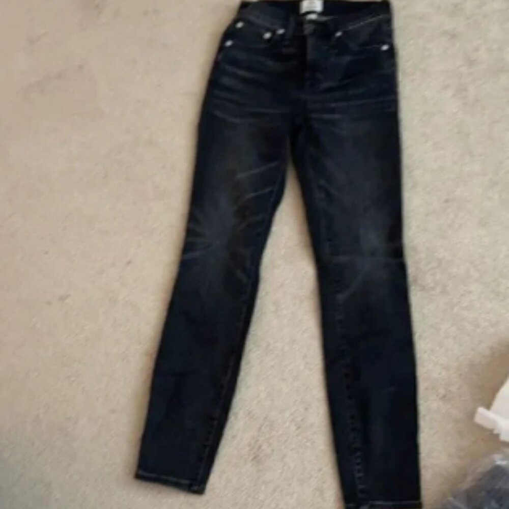 JCrew Like new Vintage Wash Jeans 24